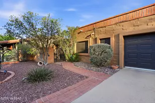 10 E Camino De Diana, Green Valley, AZ 85614 - Photo 5
