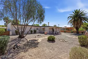 143 E Santa Chalice Dr, Green Valley, AZ 85614 - Photo 43