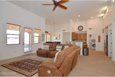 7858 W Wolf Spider Place, Tucson, AZ 85735 - Photo 15