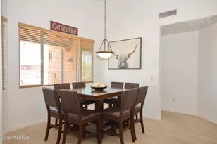 7858 W Wolf Spider Pl, Tucson, AZ 85735 - Photo 11