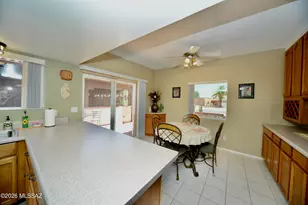 429 E Paseo Chuparosas, Green Valley, AZ 85614 - Photo 9
