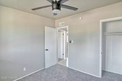 6458 E Calle Castor, Tucson, AZ 85710 - Photo 33