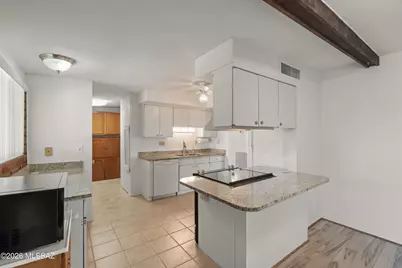 7640 W Maverick Road, Sahuarita, AZ 85629 - Photo 7
