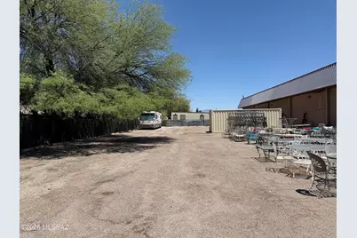 4101 E Grant Road, Tucson, AZ 85712 - Photo 31