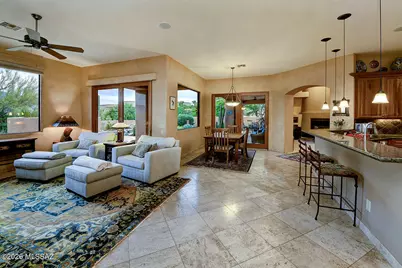 243 E Allthorn Place, Oro Valley, AZ 85755 - Photo 11
