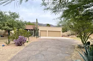 11201 E Via Madre St, Tucson, AZ 85749 - Photo 7