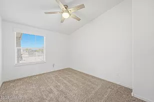 8165 S Alice Vail Ln, Tucson, AZ 85736 - Photo 13