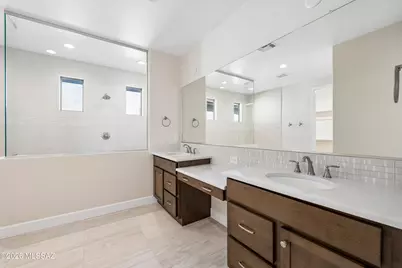 61689 E Copper Basin Way, Oracle, AZ 85623 - Photo 11
