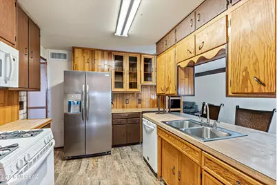 860 W La Osa Street, Oracle, AZ 85623 - Photo 17