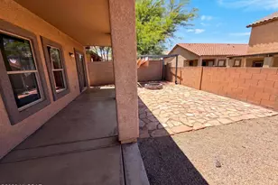 880 West Calle Valenciana, Sahuarita, AZ 85629 - Photo 5