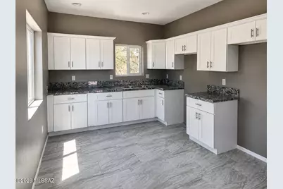 3468 S 9th Avenue, Tucson, AZ 85713 - Photo 11