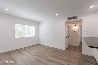 806 E 10th Street, Tucson, AZ 85719 - Photo 15