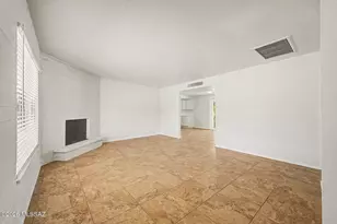7627 E 42nd St, Tucson, AZ 85730 - Photo 9