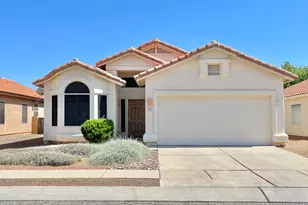 7774 E Castle Valley Way, Tucson, AZ 85750 - Photo 1