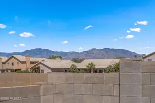 9026 N School Hill Dr, Tucson, AZ 85743 - Photo 35