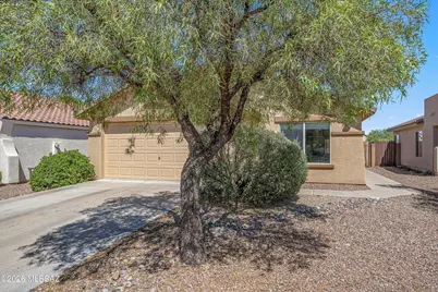 9026 N School Hill Drive, Tucson, AZ 85743 - Photo 3