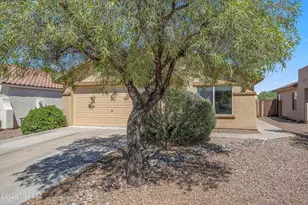 9026 N School Hill Dr, Tucson, AZ 85743 - Photo 3
