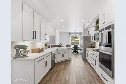 10017 S Placita Notable, Vail, AZ 85641 - Photo 17