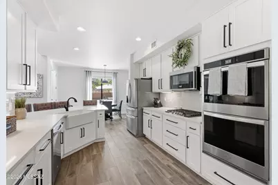 10017 S Placita Notable, Vail, AZ 85641 - Photo 15