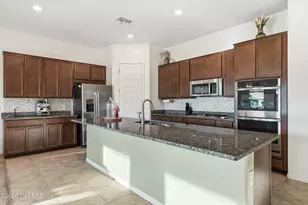 12537 N Denton Way, Marana, AZ 85653 - Photo 9