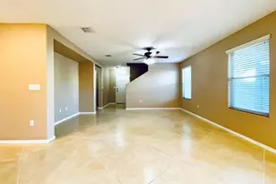 2736 N Neruda Ln, Tucson, AZ 85712 - Photo 9