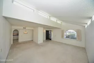1021 W Camino Sagasta, Green Valley, AZ 85622 - Photo 7