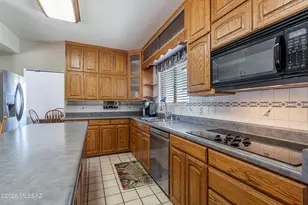 10663 E Fort Lowell Rd, Tucson, AZ 85749 - Photo 15