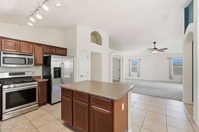 60948 E Cantle Court, Tucson, AZ 85739 - Photo 7