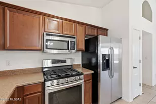 60948 E Cantle Ct, Tucson, AZ 85739 - Photo 17
