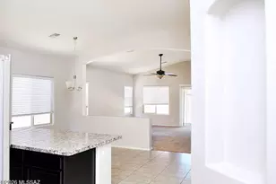 9050 W Grayling Dr, Marana, AZ 85653 - Photo 19