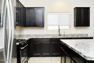 9050 W Grayling Dr, Marana, AZ 85653 - Photo 15