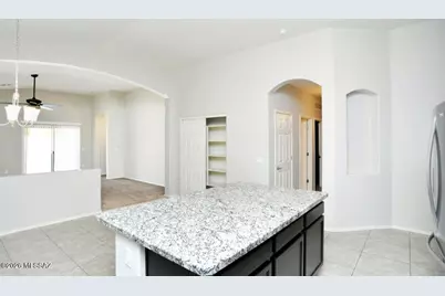 9050 W Grayling Drive, Marana, AZ 85653 - Photo 13