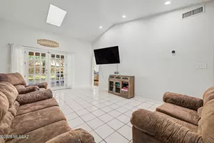 899 Calle Calabasas, Rio Rico, AZ 85648 - Photo 5