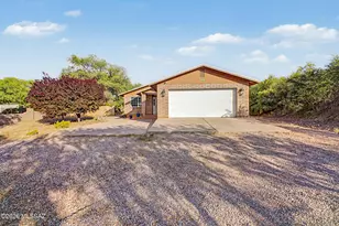 899 Calle Calabasas, Rio Rico, AZ 85648 - Photo 1
