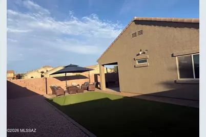 12228 W Fianchetto Drive, Marana, AZ 85653 - Photo 31