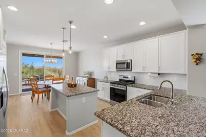 800 W Calle Moa, Sahuarita, AZ 85629 - Photo 13