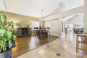 9585 E Via Del Sol Caliente, Tucson, AZ 85748 - Photo 3