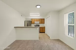6580 E Calle La Paz, Tucson, AZ 85715 - Photo 9