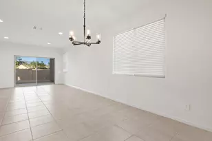 9783 N Solstice Ave, Tucson, AZ 85743 - Photo 5