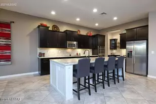 6503 W Whispering Windmill Ln, Marana, AZ 85658 - Photo 9