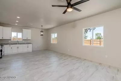 360 E Aircraft Road, Tucson, AZ 85706 - Photo 7
