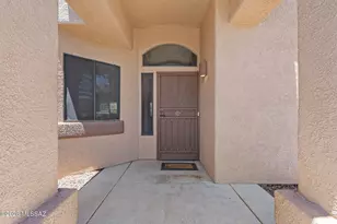 8969 E Martha Root Ct, Tucson, AZ 85747 - Photo 3