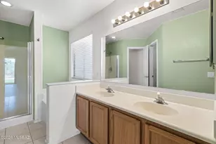 8969 E Martha Root Ct, Tucson, AZ 85747 - Photo 21