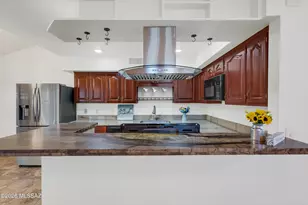 201 N Ashbury Ln, Tucson, AZ 85701 - Photo 13