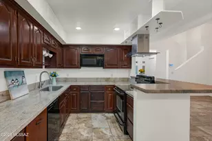 201 N Ashbury Ln, Tucson, AZ 85701 - Photo 15