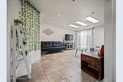 6832 N Autumn Place, Tucson, AZ 85741 - Photo 13