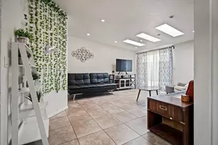 6832 N Autumn Pl, Tucson, AZ 85741 - Photo 13
