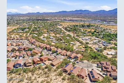 7901 N Chainfruit Cholla Drive, Tucson, AZ 85741 - Photo 27