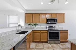 7901 N Chainfruit Cholla Dr, Tucson, AZ 85741 - Photo 3