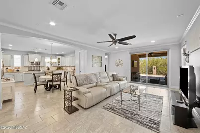 12081 N Golden Mirror Drive, Marana, AZ 85658 - Photo 15